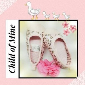 BUY 2 GET 1 FREE! Pink Camo Ballet/Flats!! 0-3 mo
